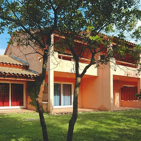 Apartment Marina Di Pinarello With Four Rooms, Cleaning Included Vardiola